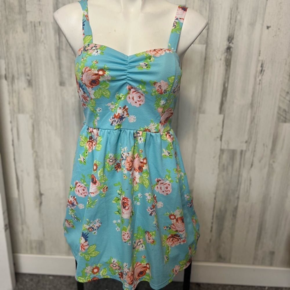 Floralโdressโ